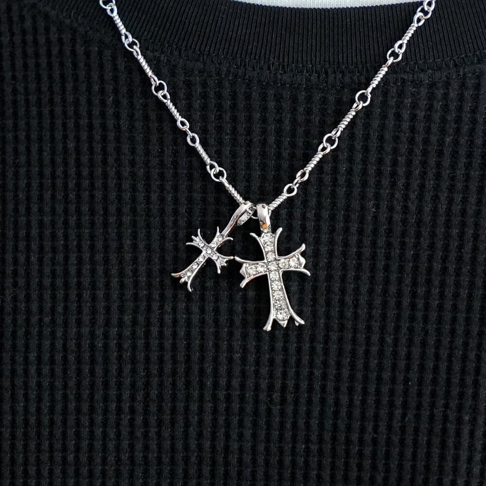 silver double cross dimond stone pendant necklace
